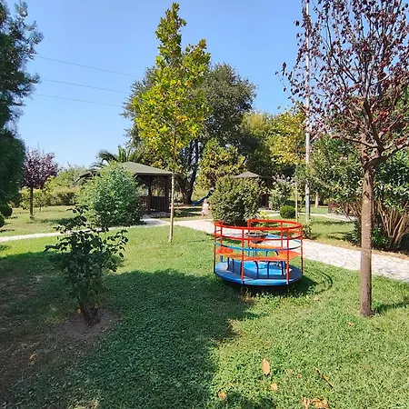 Hotel Aragosta Shengjin Sakes