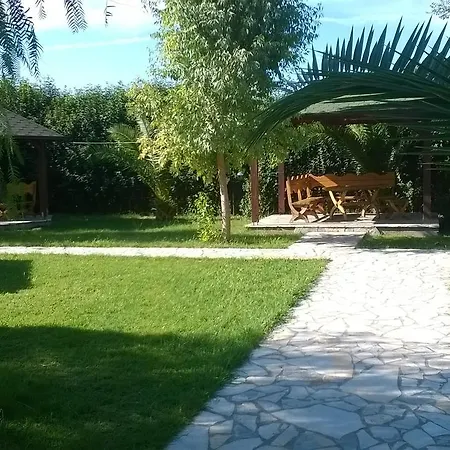 Aragosta Shengjin ホテル